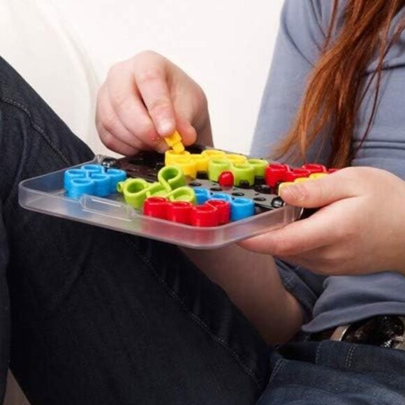 Smart Games IQ Twist -Brain Teasing Puzzle Game 120 Challenges New Sealed Age 6+ - Picture 7 of 12